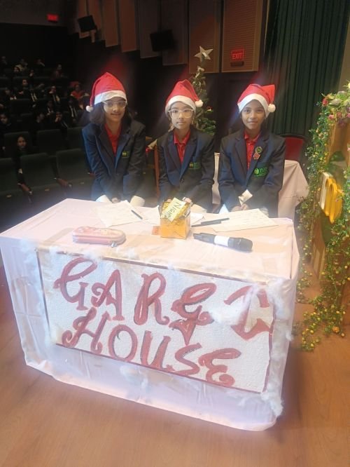 Christmas Cheer at Mody School