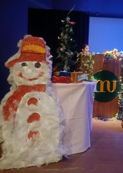 Christmas Cheer at Mody School